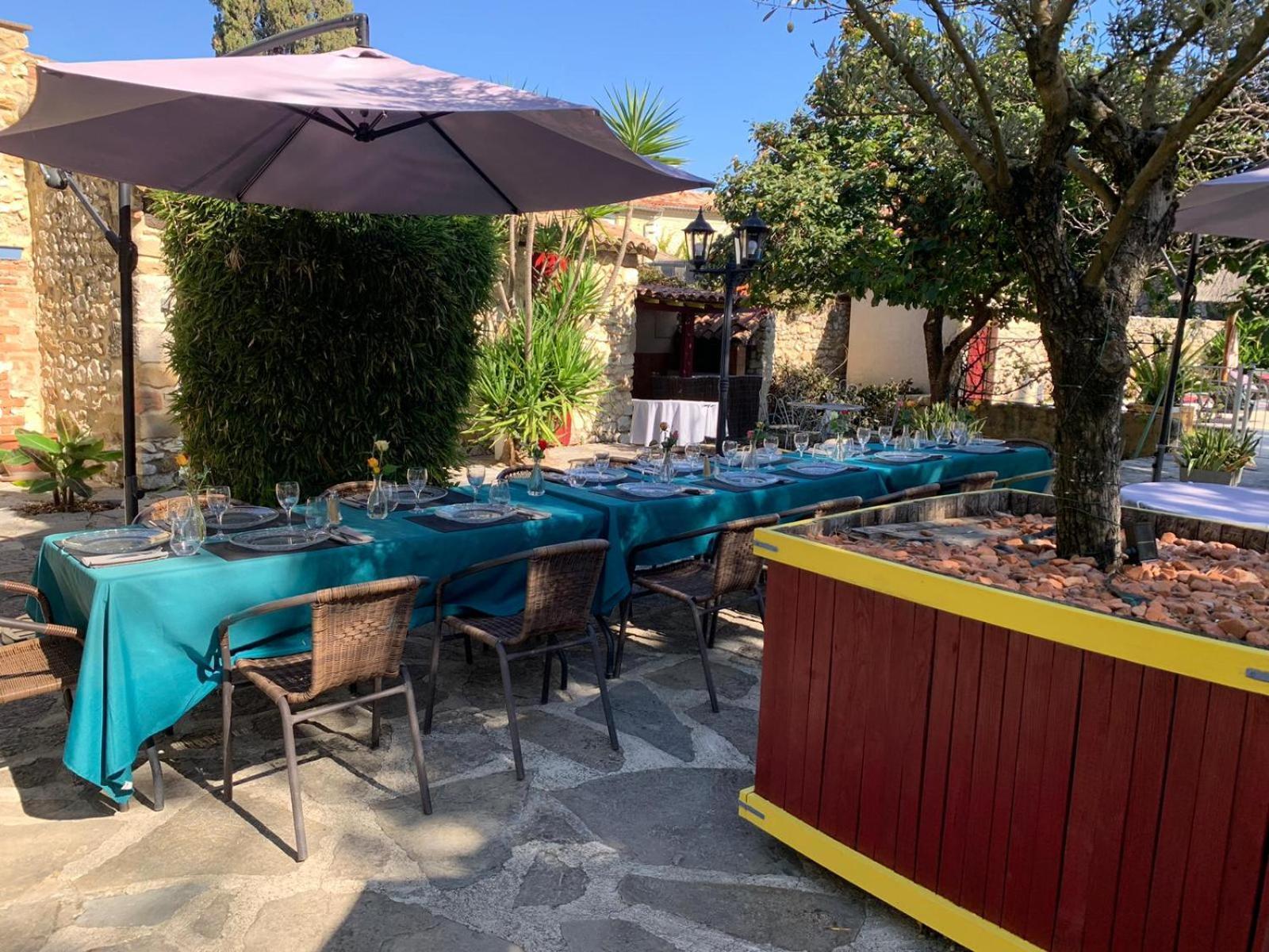 Logis Hotel Restaurant L'Esquielle Saint-Géniès-de-Malgoirès Kültér fotó